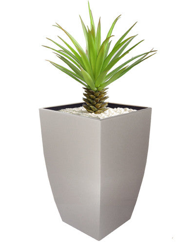 NMN Designs Madeira Cubica Stainless Steel Planter - gardenmybalcony.com - 2